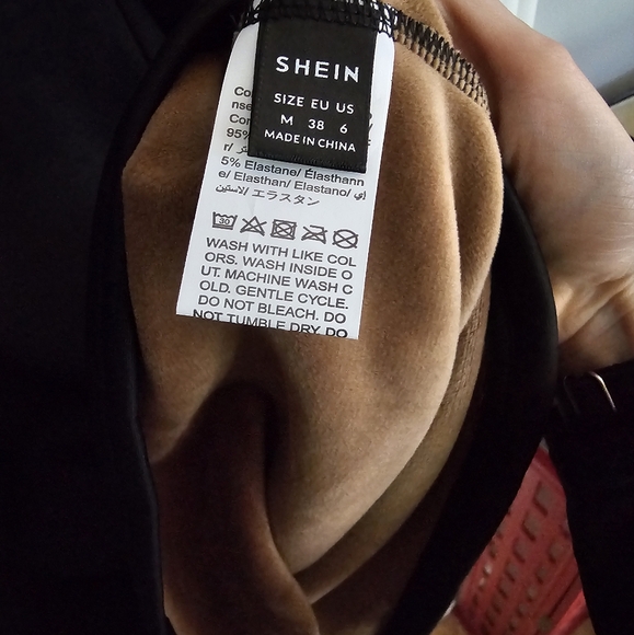 SHEIN Essnce Half Zippered Bodycon Dress with Fuzzy Lining - Picture 4 of 6